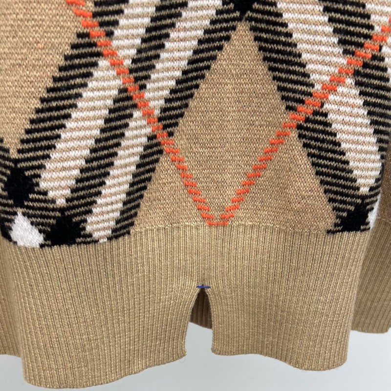 Burberry Sweater