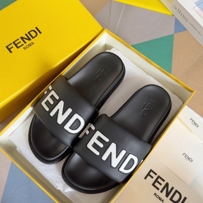 Fendi Unisex Sandals