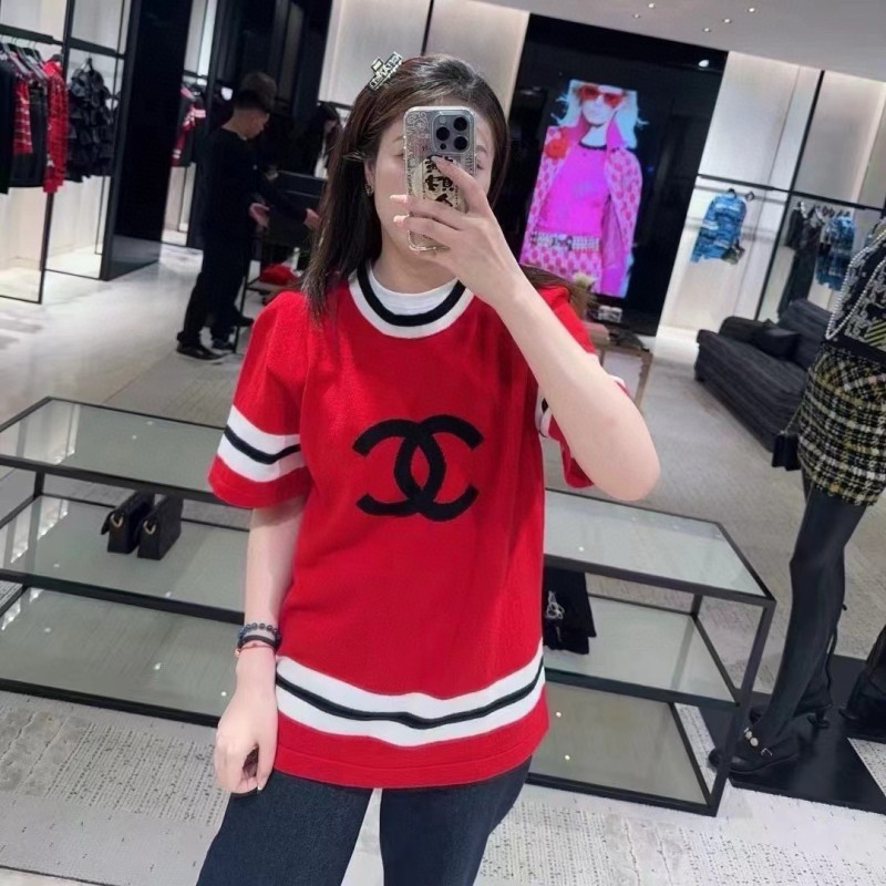 Chanel Unisex Cashmere Tee