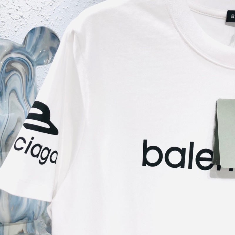 Balenciaga Unisex Tee