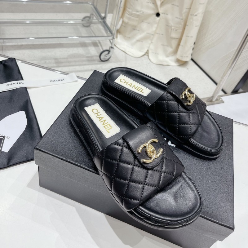 Chanel Slipper