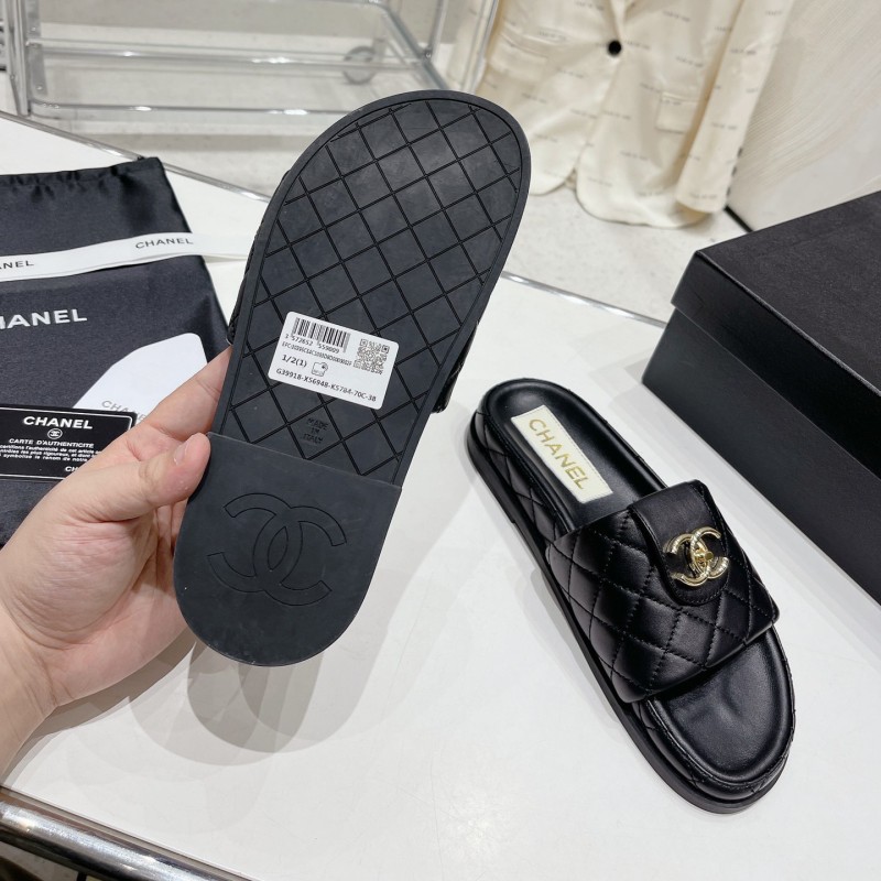 Chanel Slipper