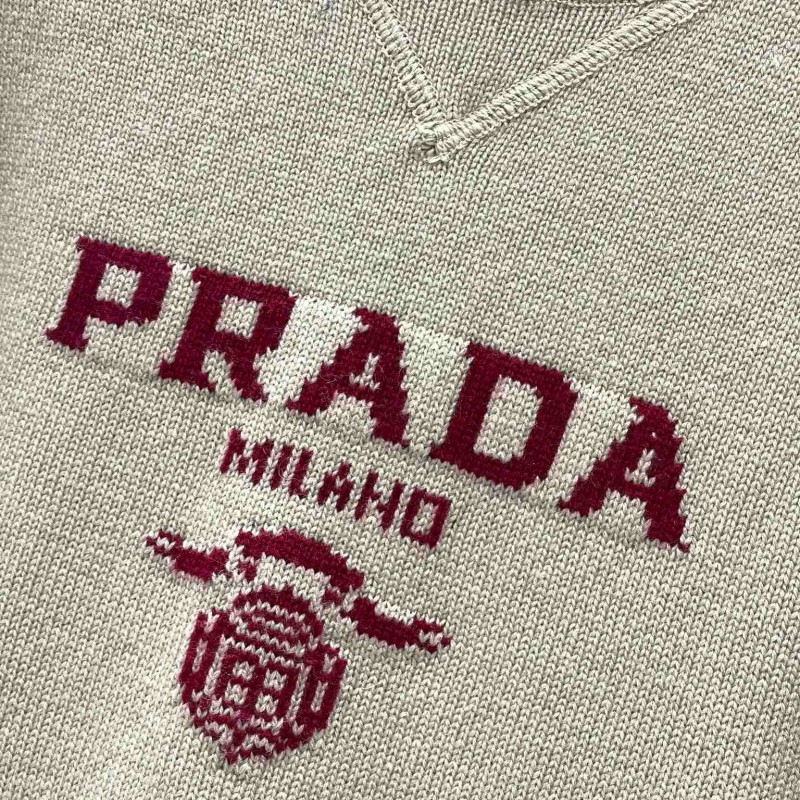 Prada Long Sleeves Tee