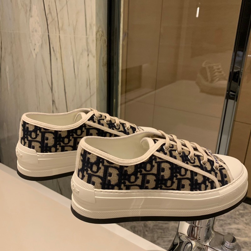 Dior Walk n Dior Sneaker 