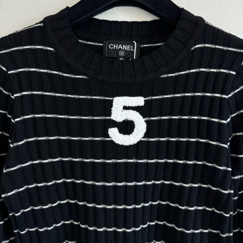 Chanel Long Sleeves Tee