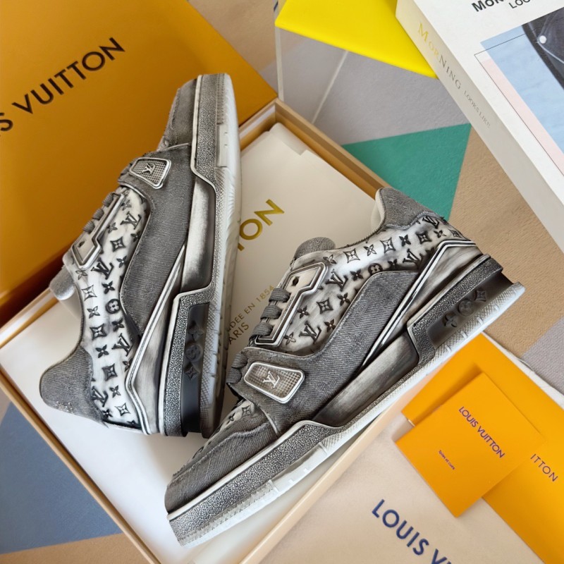 LV Trainer Unisex Sneaker