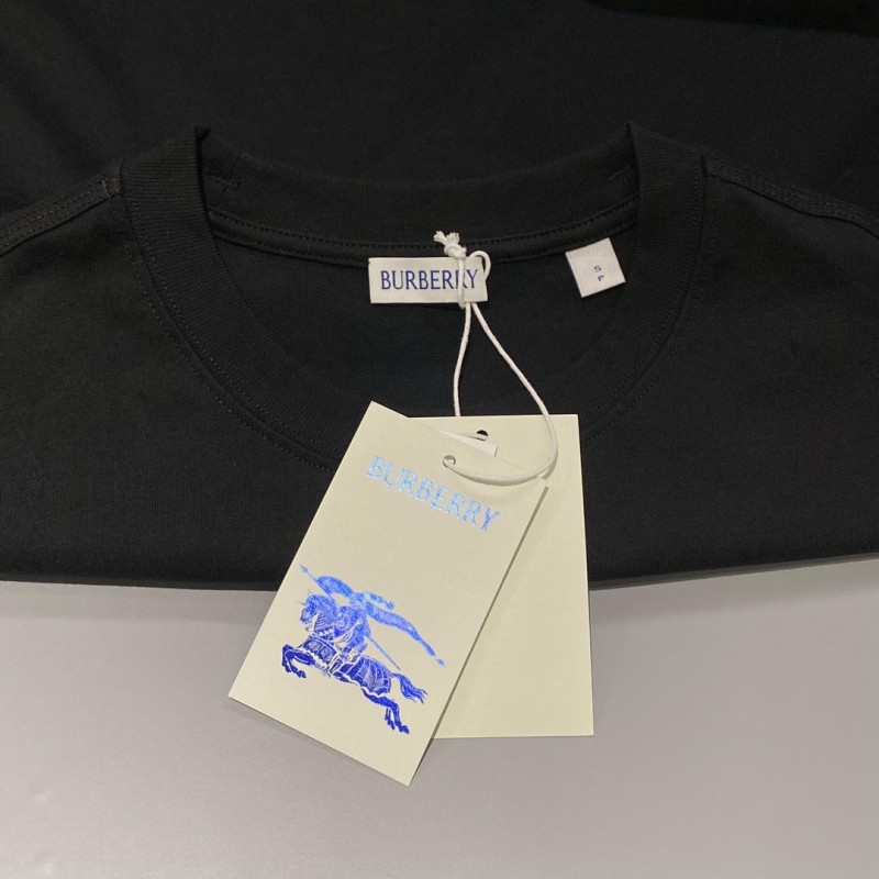 Burberry Unisex  Tee