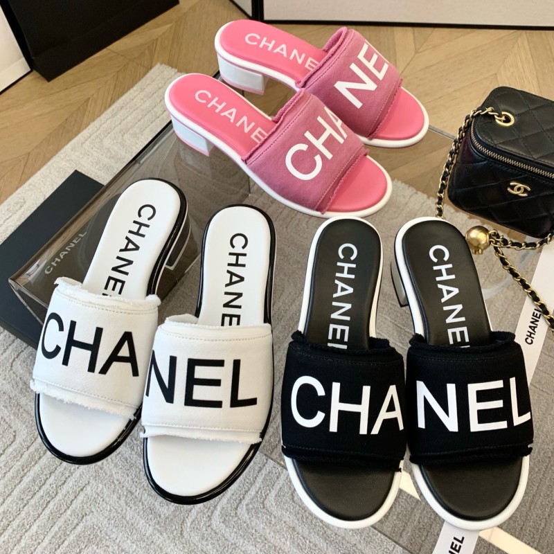 Chanel Sneaker