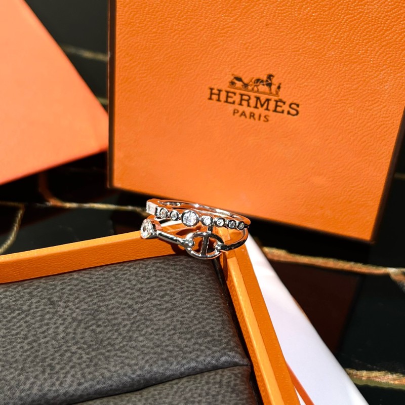 Hermes Ring