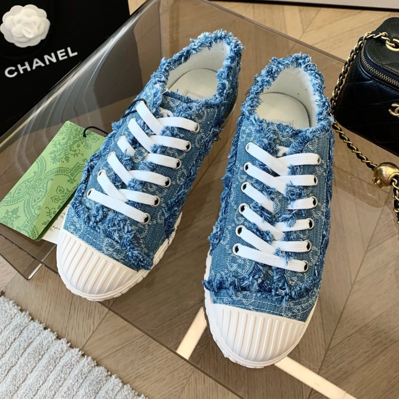 Gucci Canvas Shoes