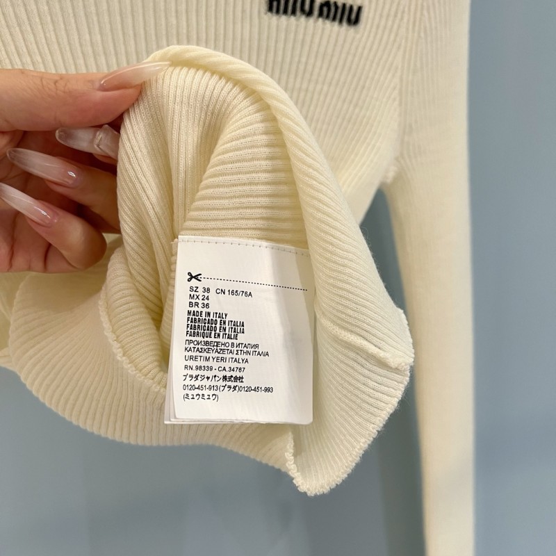 MiuMiu Cashmere Long Sleeves Tee