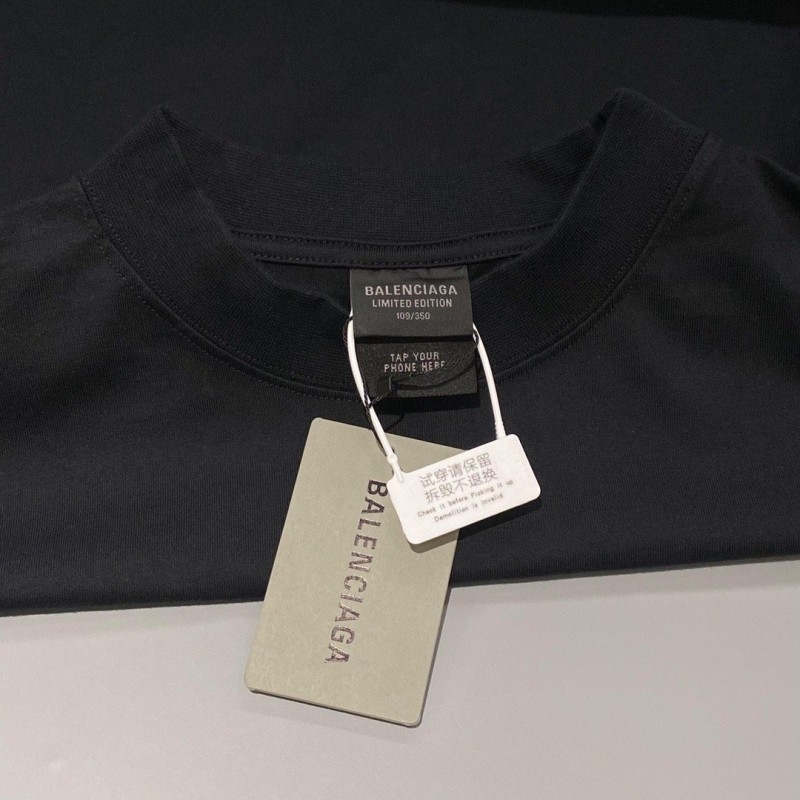 Balenciaga Unisex Tee