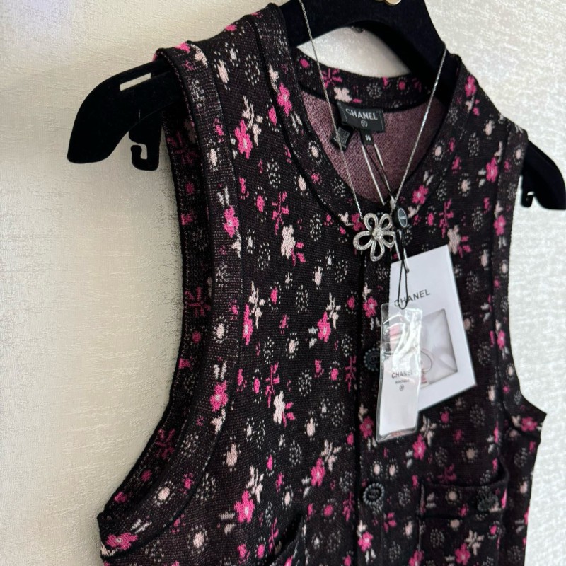 Chanel Sleeveless Shirt