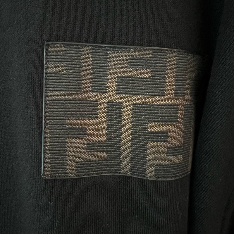 Fendi Unisex Sweater