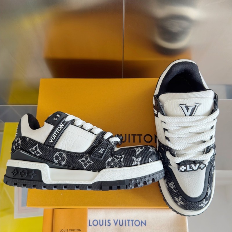 LV Unisex Trainer Maxi