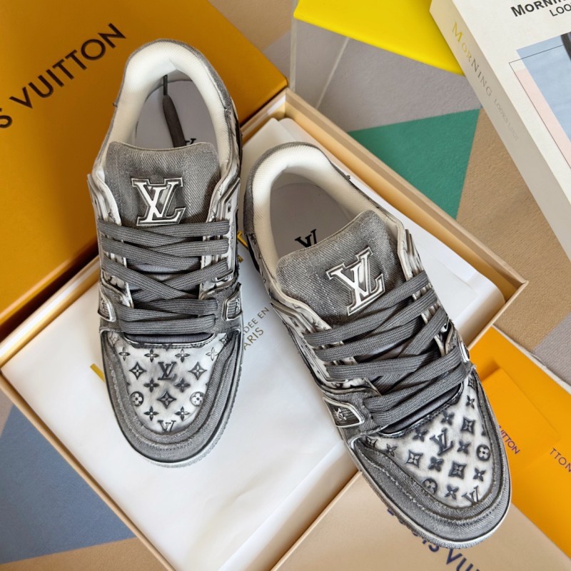 LV Unisex Trainer 