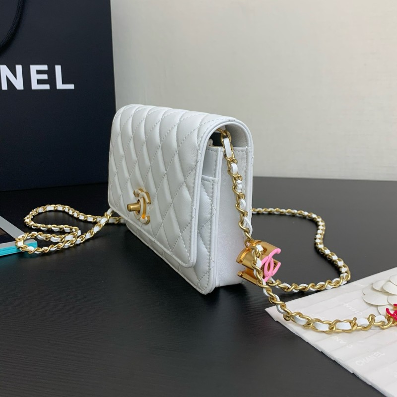 Chanel WOC