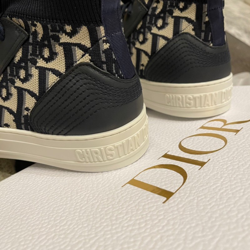 Walk N Dior Sneaker