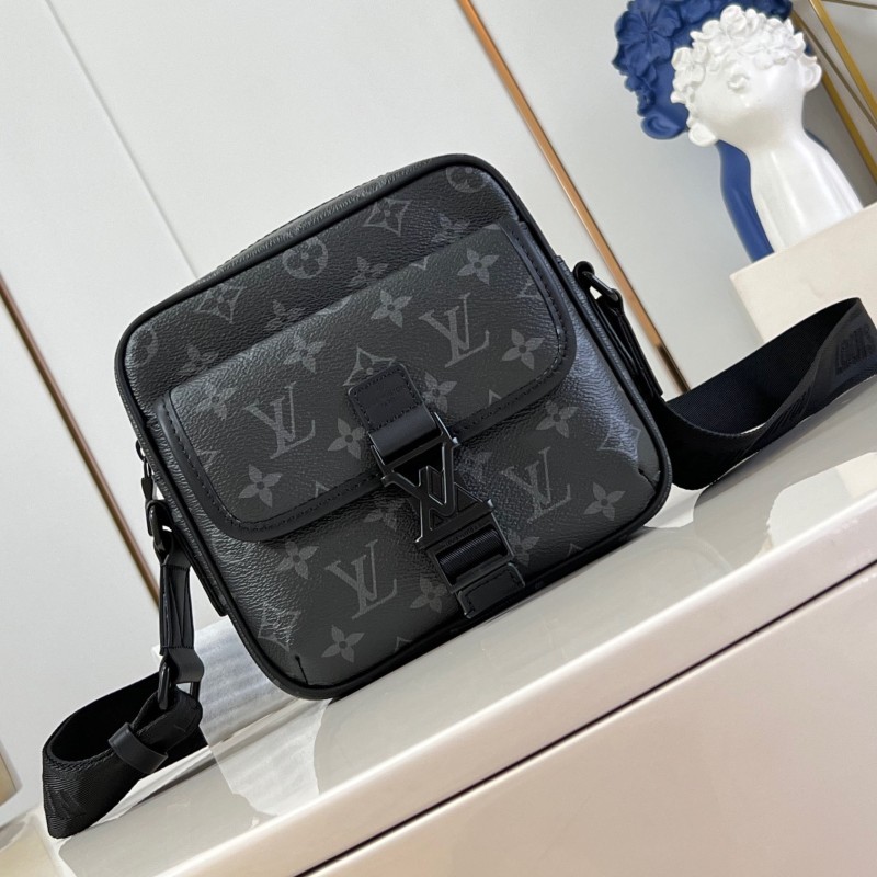 Lv Getaway Messenger Bag