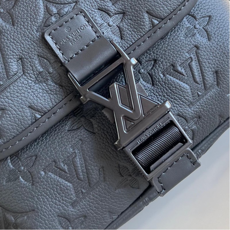 Lv Getaway Messenger Bag