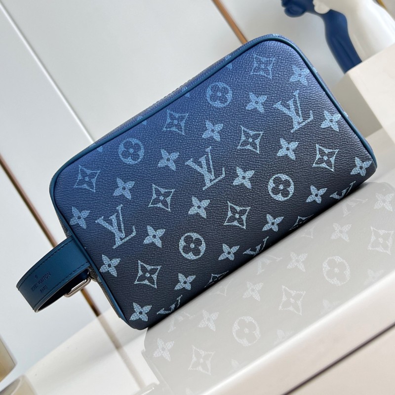 Lv Locker Dopp Kit