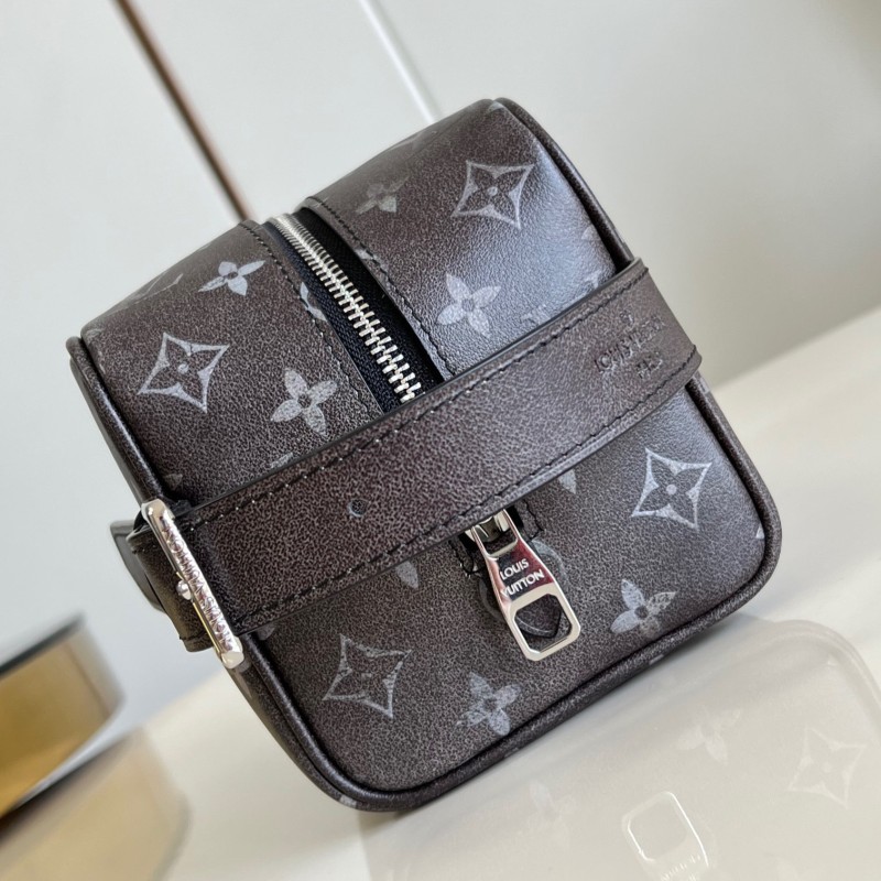 Lv Locker Dopp Kit