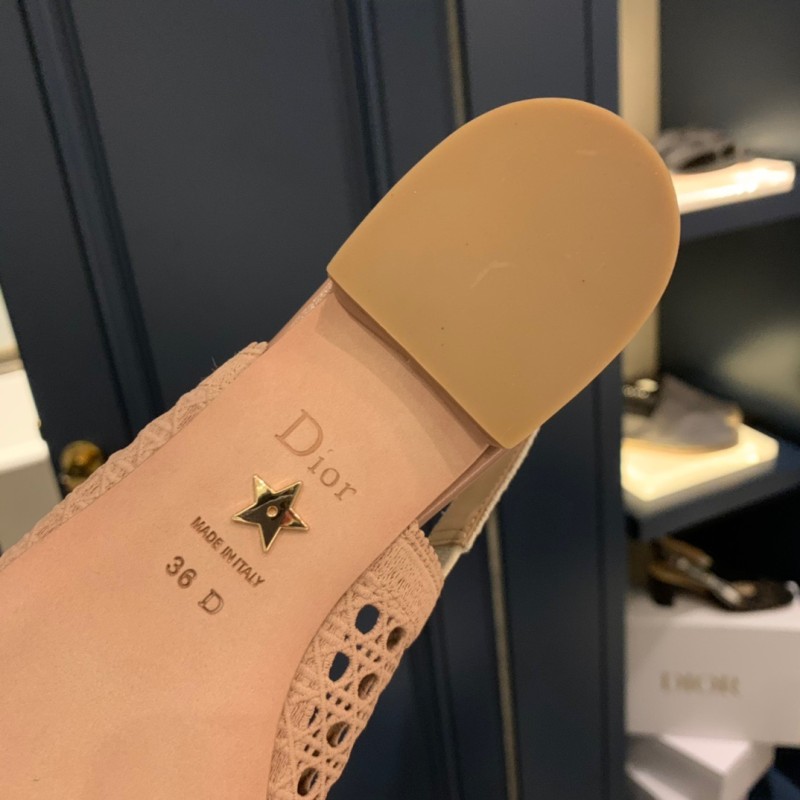 Dior & Moi Flat