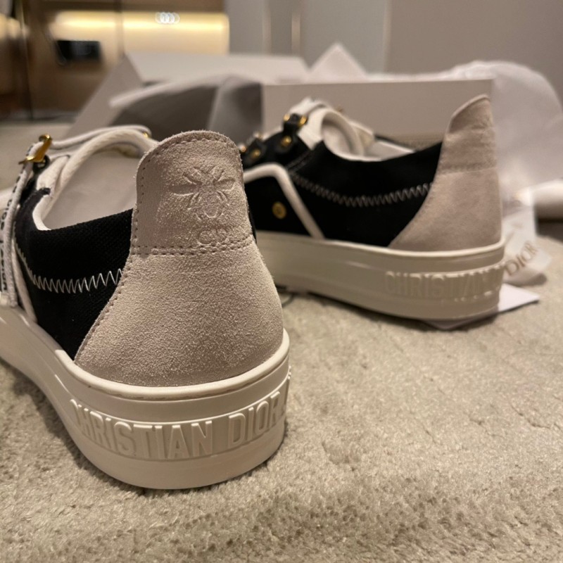 Walk N Dior Sneaker 