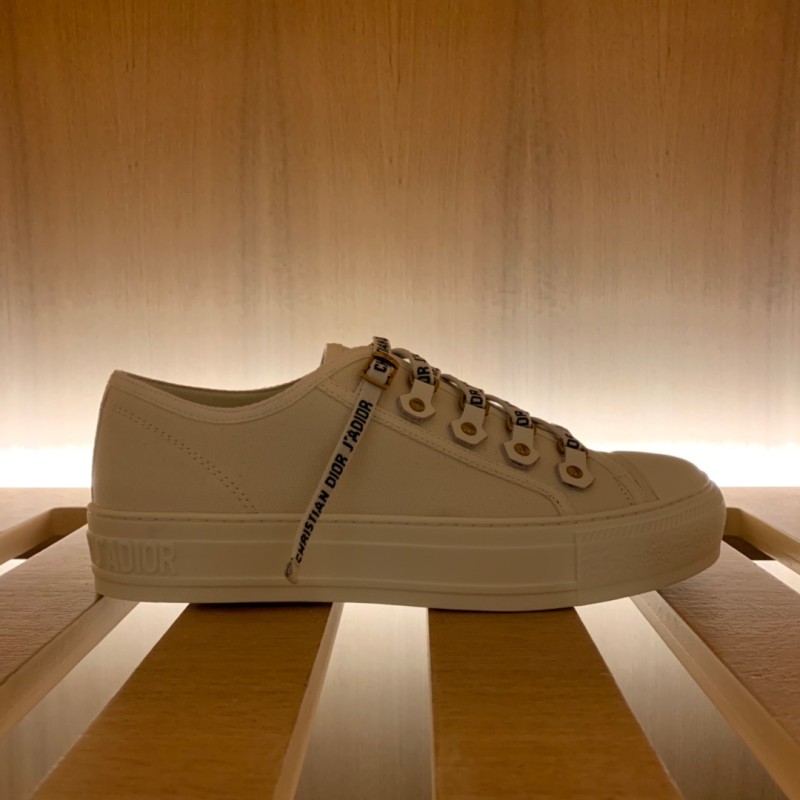 Walk N Dior Sneaker 