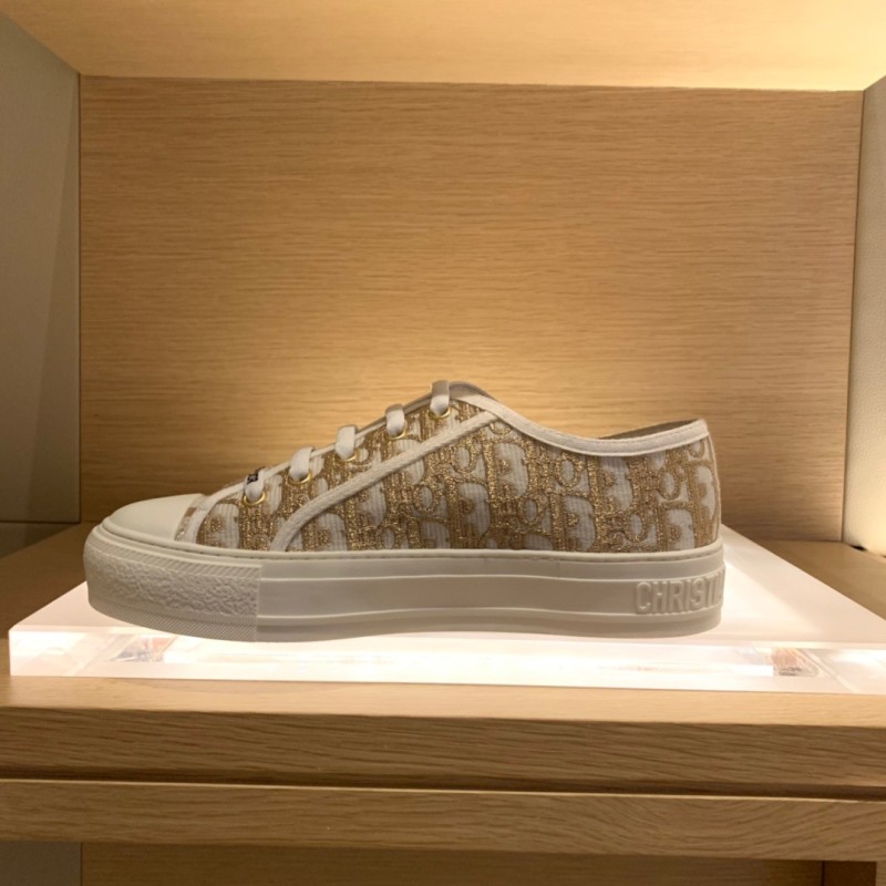 Walk N Dior Sneaker 