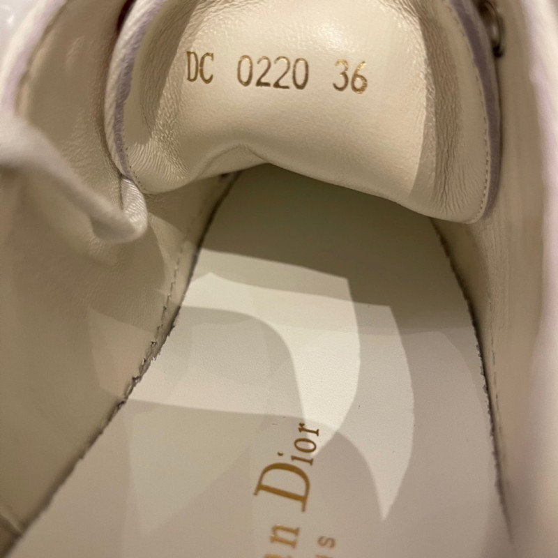 Walk N Dior Sneaker 