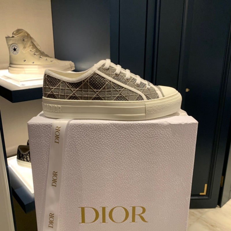 Walk N Dior Sneaker 