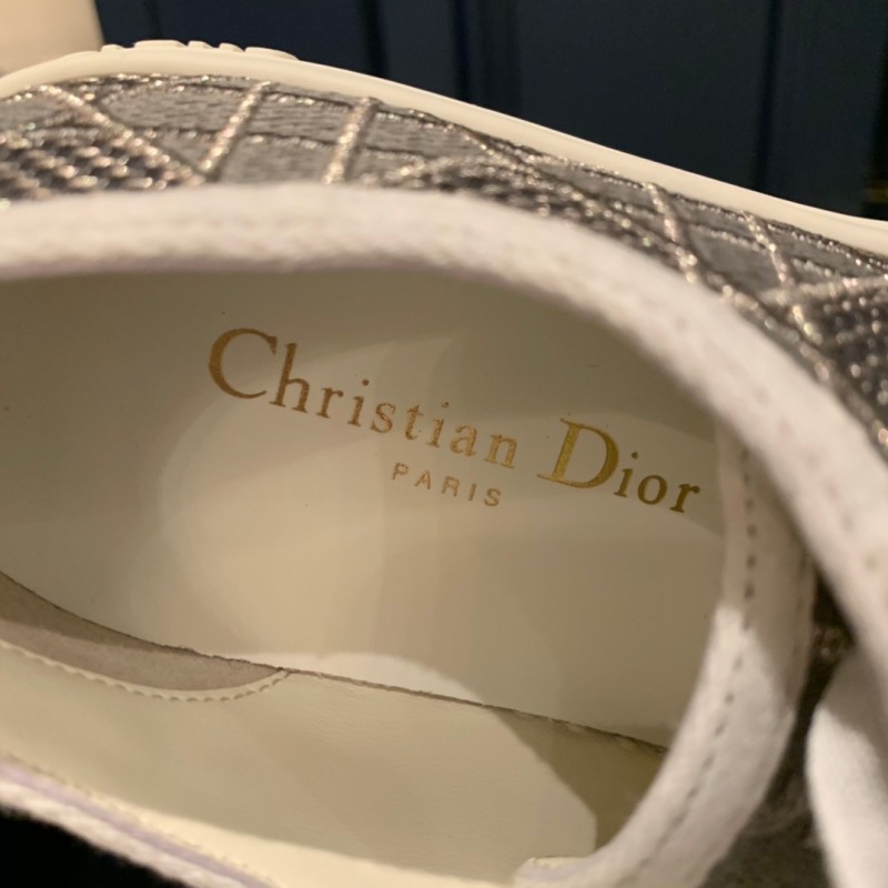 Walk N Dior Sneaker 