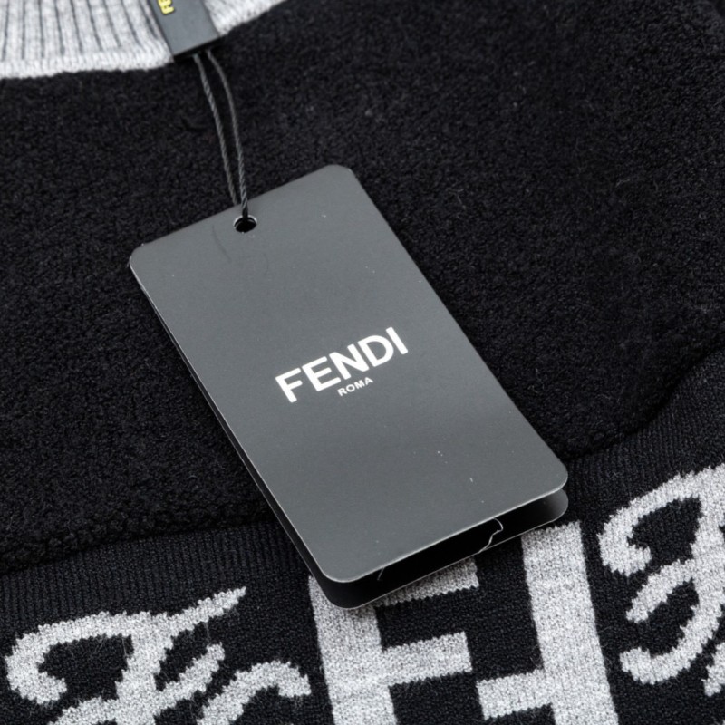 Fendi Unisex Sweater