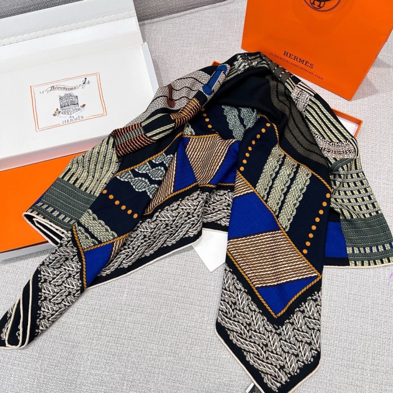 Hermes Poncho