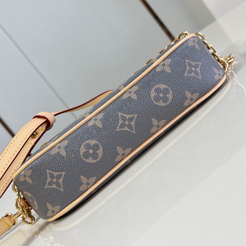 LV Wallet On Chain Ivy