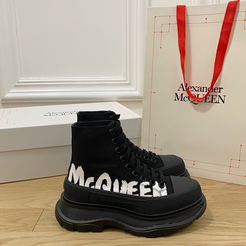 McQueen Unisex Shoes