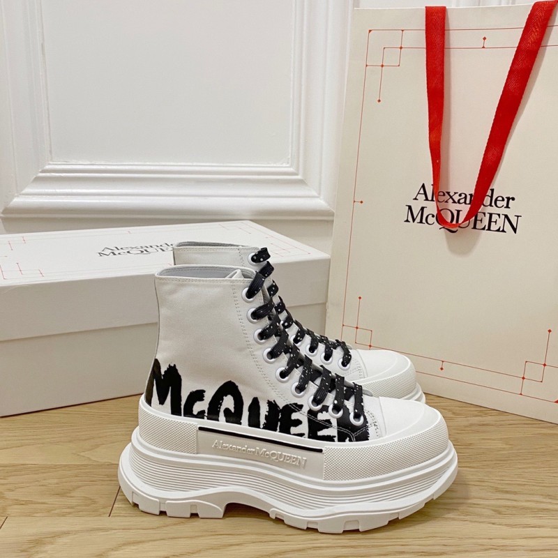 McQueen Unisex Shoe