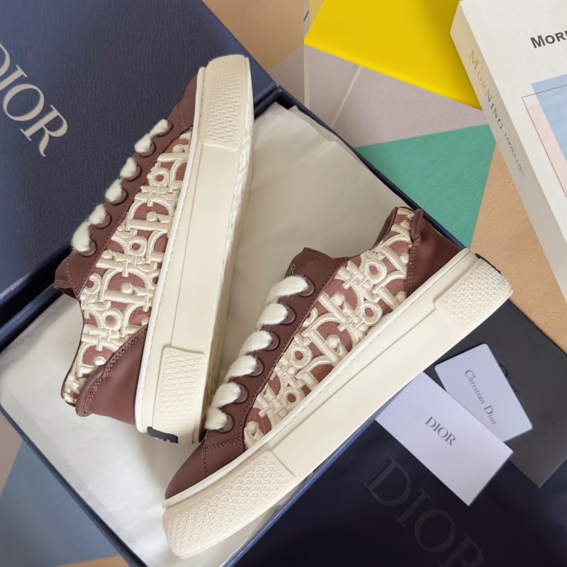 Dior Unisex Sneaker B33