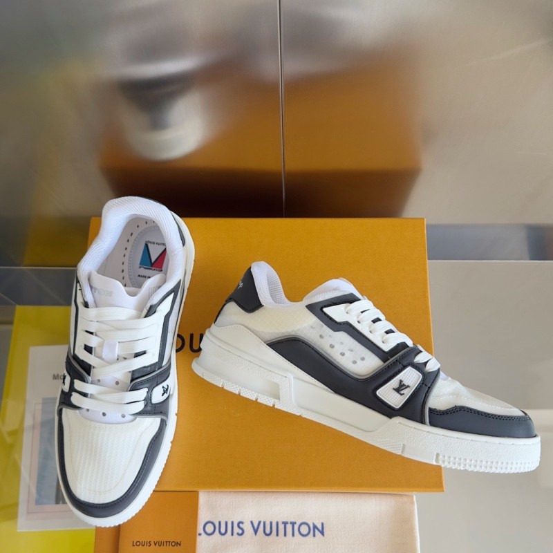 Lv Trainer