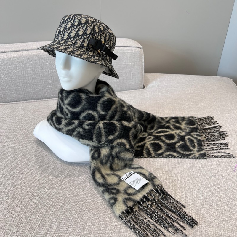 Loewe Scarf