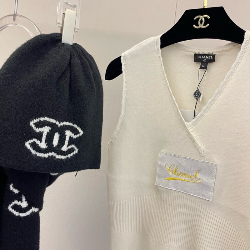 Chanel Singlet