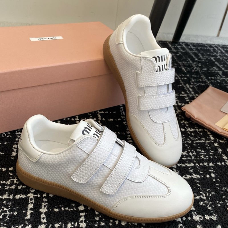 MiuMiu Sneaker