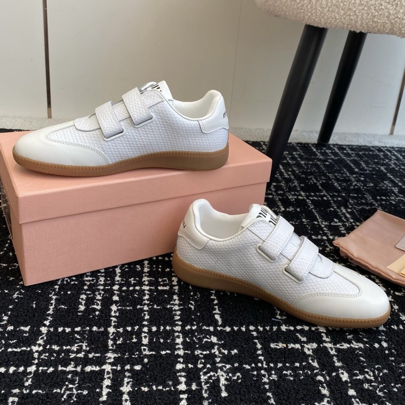 MiuMiu Sneaker