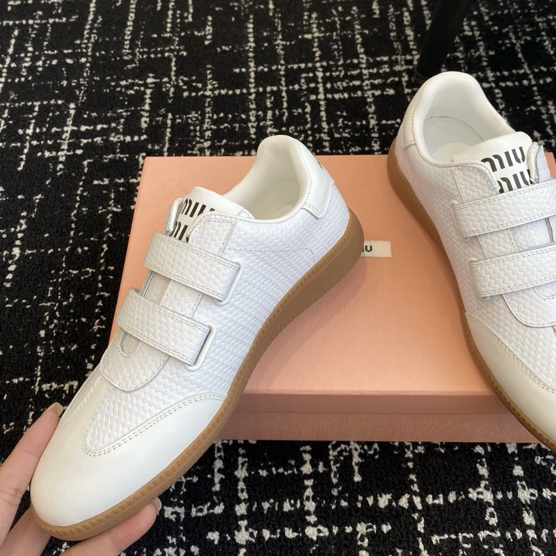 MiuMiu Sneaker