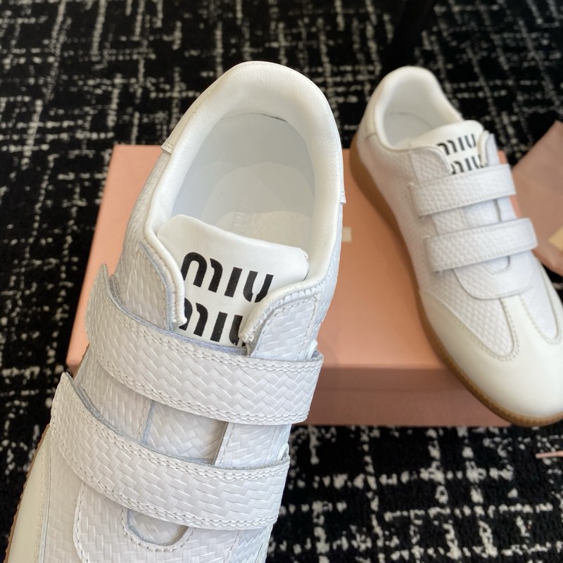 MiuMiu Sneaker