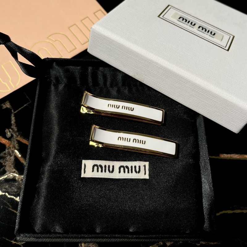 MiuMiu Hair Pin