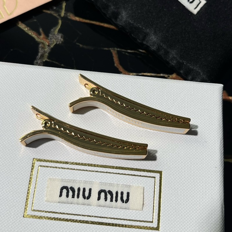 MiuMiu Hair Pin