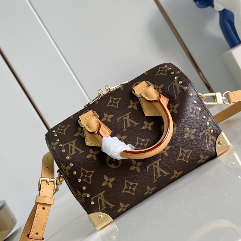 Lv Speedy Trunk