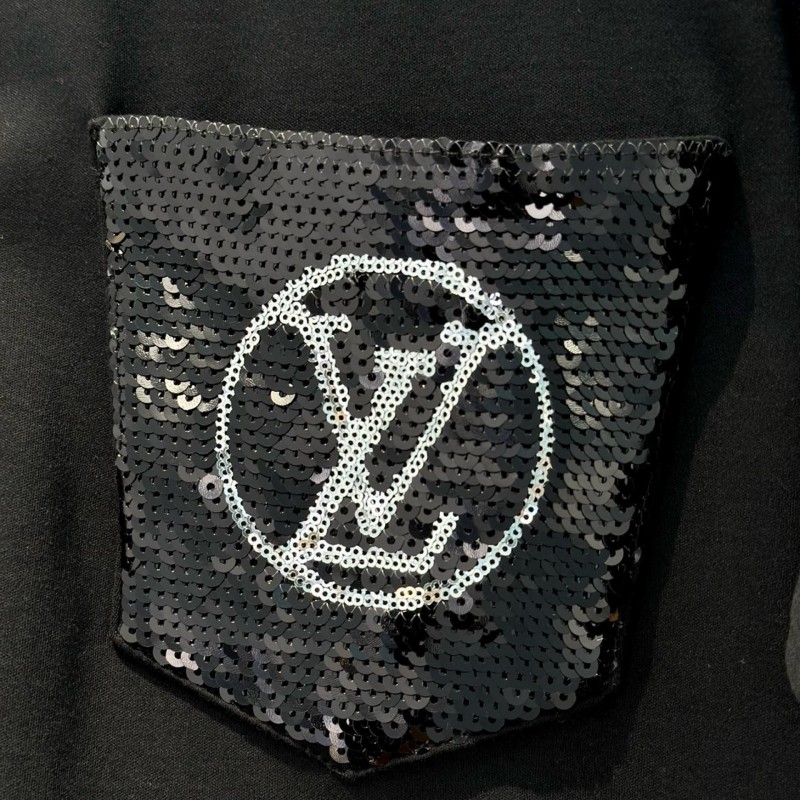 LV Tee